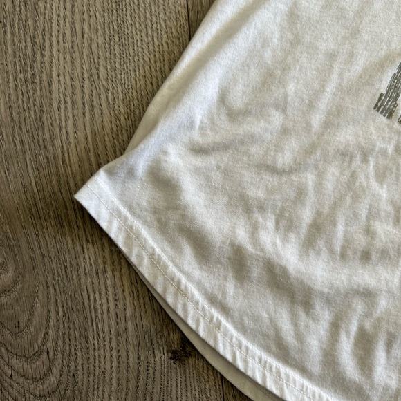 Disney Parks Disneyland Graphic Tee Women’s Small - Picture 5 of 8